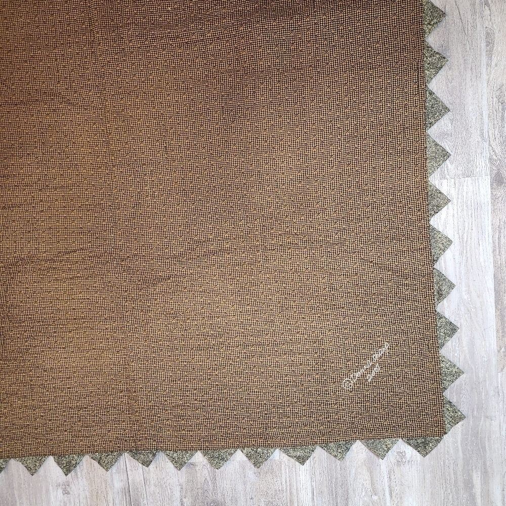 Rustic Cabin Quilt with Forest Design - Picture 11 of 12